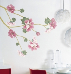 פרחים בצבעים ירוק , לבן ,ורוד